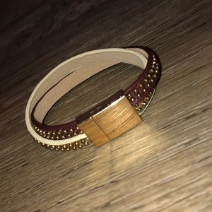 Cute wrap clasp bracelet